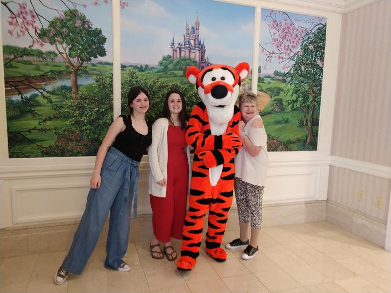 My friend, Melanie, is a finalist in Westgate Resorts’s Story Contest. Help me rally votes: flip.to/r/2x5f