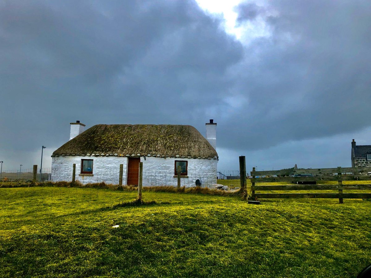 HIConnections's tweet photo. It was a momentous Rural Mental Health Forum today. Well done to @jimhume9 @Rural_Wellbeing and @suppinmindscot for managing the day! Over 150 people joined from across the country. Thanks for the opportunity to present our project!! HIC film launch 18th May!☺️ #MentalHealth https://t.co/K7x3rq0w2j