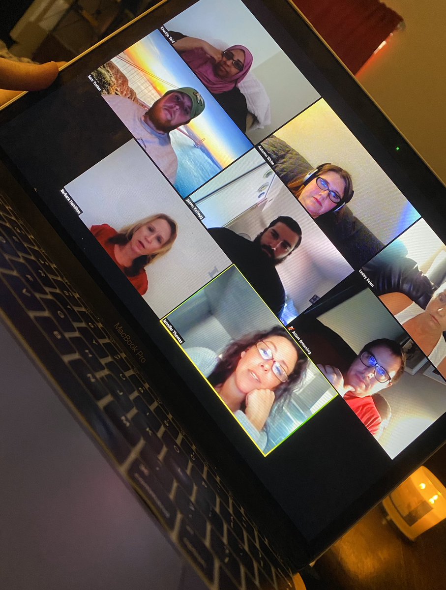 AutumnW9381's tweet photo. Collaboration with resource teacher leaders from @BormanCSD83 @MAtkinsonSchool @PenaElemCoyotes @harriscsd83 @GLDDbacks &amp; @Peralta_116 to enhance special education virtual learning opportunities for kiddos!! CSD kids &amp; teachers are THE BEST!! #OneTeamUnaFamilia #ClosedNotClosed https://t.co/g4TKOXa2Oq