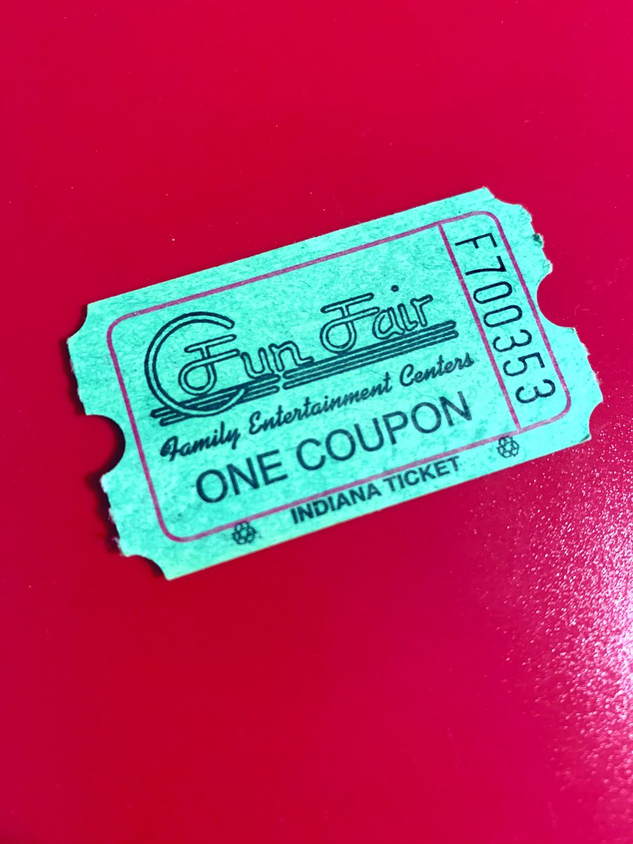 Ka Ri しばらく不在です アメリカのゲーセンのチケットあったわ