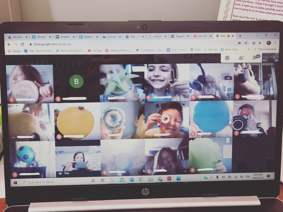 SecristSara's tweet photo. Today in grade one we did a scavenger hunt around our homes for things that were shaped like a circle! We learned they have no straight sides and no corners!
#eipsteaches #EIPS #iteachfirst #gradeonefun #teachfromhome #learningaboutshapes #circles https://t.co/2Yx5LQ2hhf
