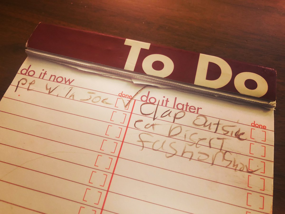 FinnertySteeves's tweet photo. Just found my daughters Tuesday “To-Do” List - #PrioritiesOfASixYearOld #pewithjoe #clap #clapforessentialworkers #clapforourcarers #eatdesert #fashionshow #todolist #priorities https://t.co/LOMimuTqpl
