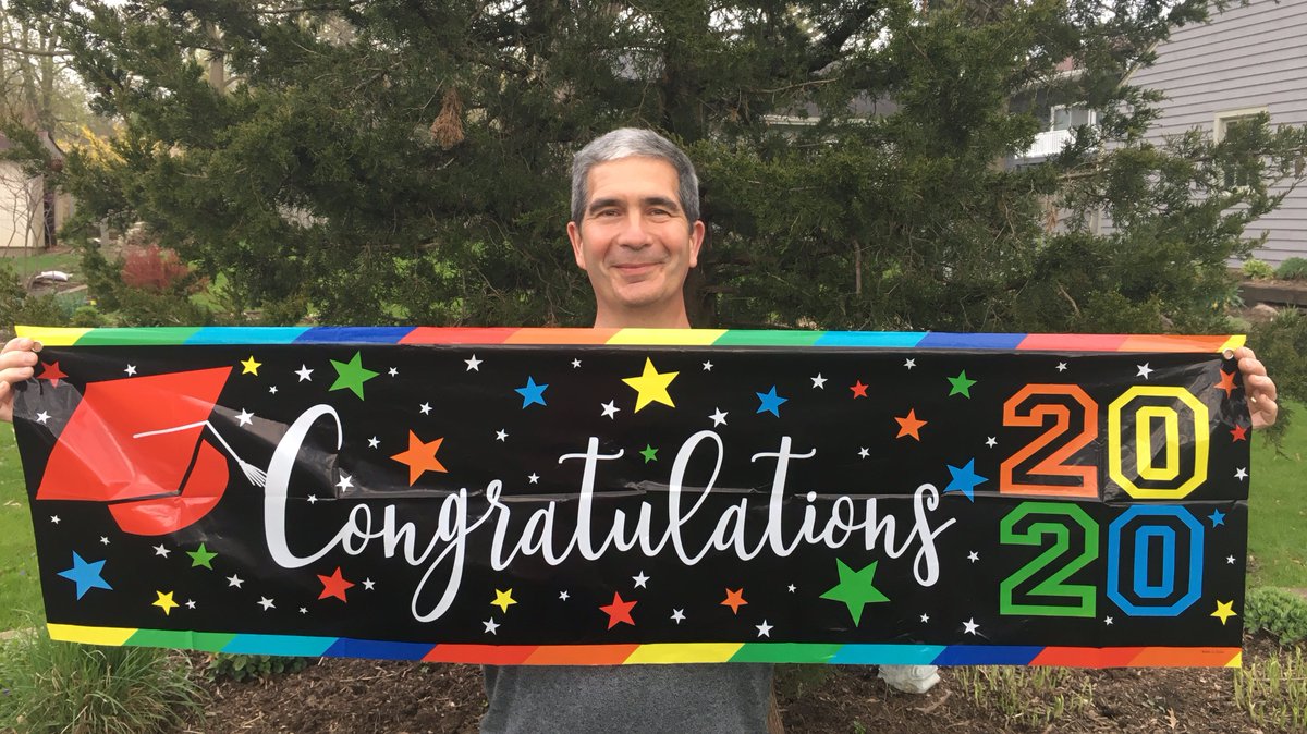 LoyolaQuinlan's tweet photo. Congrats to the #Classof2020! See more faculty and staff photo messages at https://t.co/Dm0A37hbBr.

📸: @catango, Frederick Kaefer, @dr_tea, and Anne Reilly
#GoForthLUC #CalledTogether https://t.co/lKRYFZF9Jo