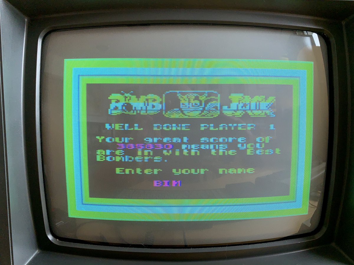 turk182es's tweet image. 385830 points à #Bombjack après toutes ces années et mon âge avancé c’est pas trop mal ... maintenant j’ai mal au poignet 🙂
#retroblog #blogger #amstrad #RETROGAMING #retrogames #retrogamers #jeuxvideo #videogame #vintage #oldies #retrocomputer #cpc6128