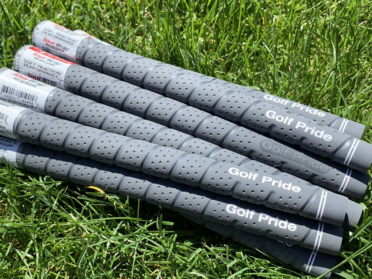 PGAPappas's tweet photo. 🚨 PGAPappas All Together Now with Golf Pride Grips Golf Stimulus Package GIVEAWAY 🚨

2 WINNERS: Choose a full set (13) of new Tour Wrap MicroSuede or Limited Edition Spring MCC Align grips

To enter:
✅ Comment which grips you want

✅ RT &amp; Follow @golfpridegrips and @PGAPappas https://t.co/0zd6MdHVRS