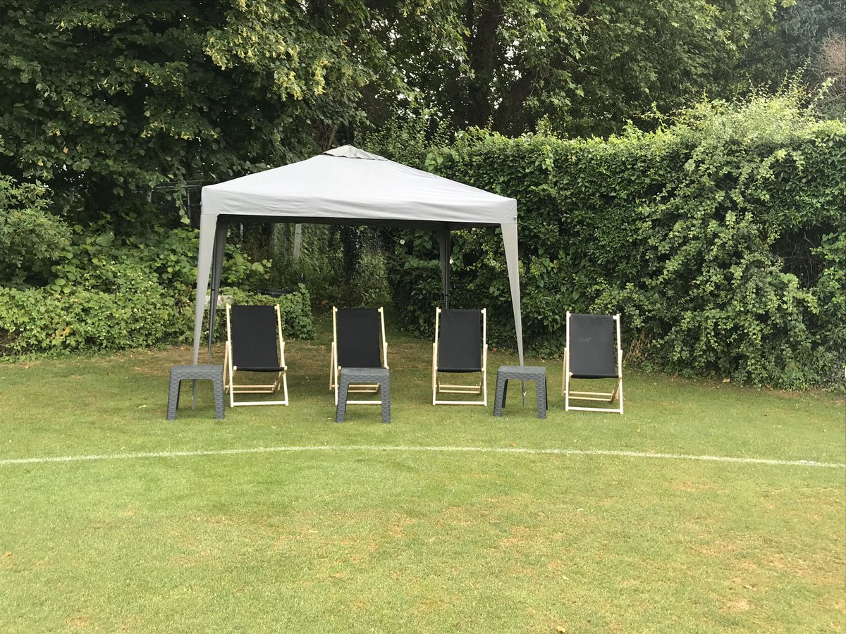 SeaBreamView's tweet photo. Time for our @SixesANDwickets Cup Final “Spot the Difference” competition! Can you see what is different in the two pictures? #WATB @BexleyCC https://t.co/jvgTxfPy8M