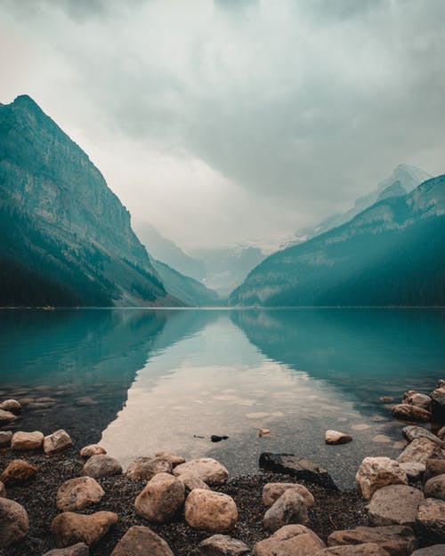 maroca69's tweet photo. My thoughts are too small to contain Knowledge.

Allow, then, for Knowledge to be mysterious so that it may yield its gifts to you without restraints.

https://t.co/r8HSBSDbYF
#Step200
#StepsToKnowledge
@godsnewmessage 
@marshallsummers https://t.co/m9yBZf4gYS