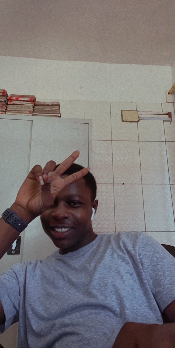 noelhimself's tweet photo. I just saw #FineFanteTwitter . Hope I’m not too late. 👉🥺👈 https://t.co/emRkR9Wx76