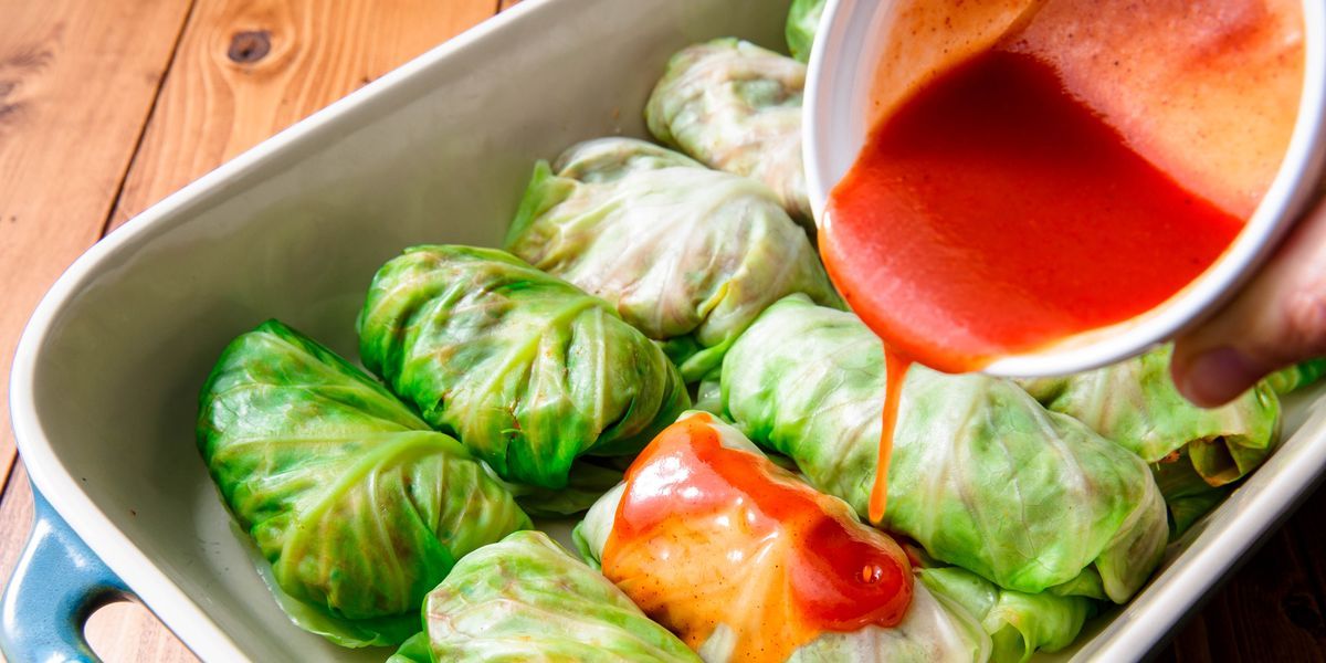WellnessMama's tweet photo. Low-Carb Cabbage Enchiladas 😍 
I want to try this with my homemade enchilada sauce! >> https://t.co/06fO740ybZ
https://t.co/usxJmwL2cs
#enchiladas #tuesdayvibes #homemadeenchiladas #TacoTuesday https://t.co/WcQnwKNGIB