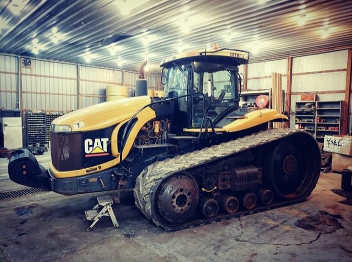 CroweEquipment's tweet photo. All that's left of the MT865 that we parted out! If you need MT865 parts serial prefix BDS give us a call! #CroweEquipment #CatMachinery #CatEquipment #Caterpillar #CAT #HeavyMachinery #HeavyEquipment #MT865 #CaterpillarAgriculture #CatAg #Challenger #ChallengerAg https://t.co/lOckD2bI5E
