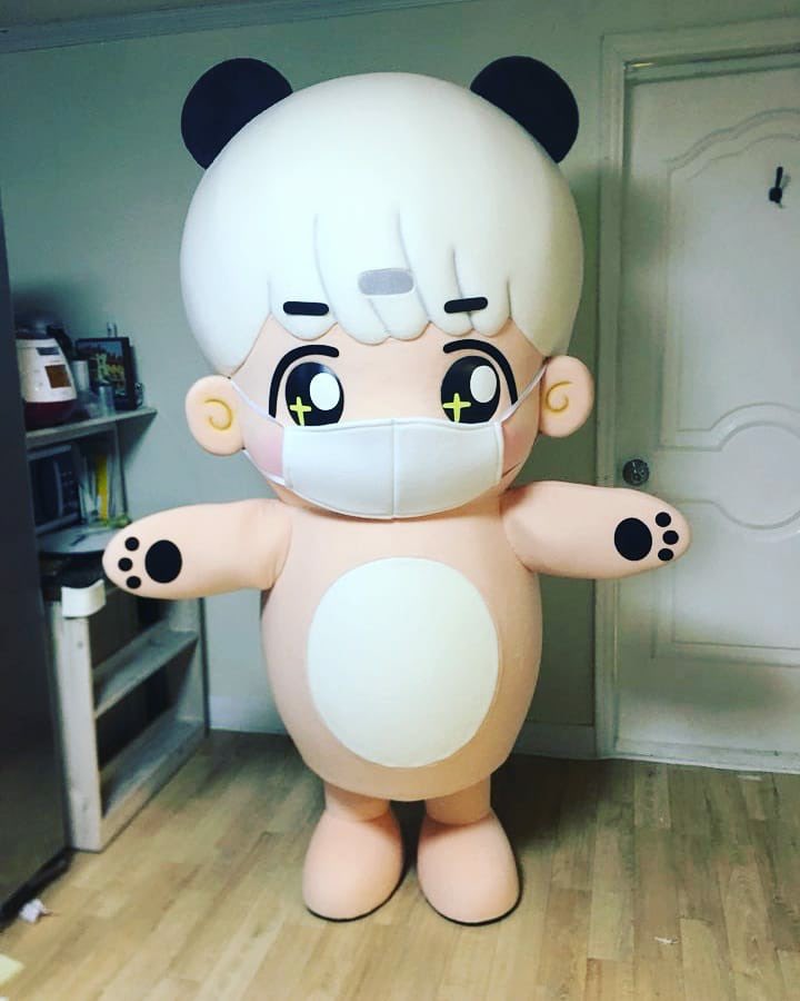 BDbaekhyunbar's tweet photo. #백현 #BAEKHYUN 

오늘 코엑스에서 만나요 ! 우리 모두를 위해 마스크 착용을 필수 'ㅅ' https://t.co/eV0Q0AmBCS