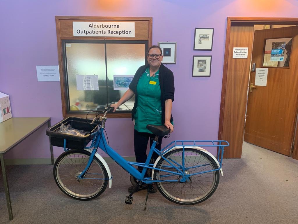 JForky's tweet photo. Thank you @london_cycling and @HillingdonNHSFT for @NForky awesome #pashley bike. She can’t wait to ride it to and from work. She’s looking forward to the #family bike rides after #lockdown has finished. #LockdownCycleFreedom https://t.co/e2KHuwOjht