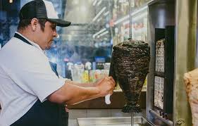 Htl_CJM's tweet photo. Nacieron en Mérida y ya están fascinando los paladares mexicanos. Son los tacos al pastor negro, la muestra de que la gastronomía mexicana está viva.

https://t.co/mAUjBqa6ZN

#Morelia #Michoacán #CasaJoséMaría #CentroHistórico https://t.co/sTylVzHTl7