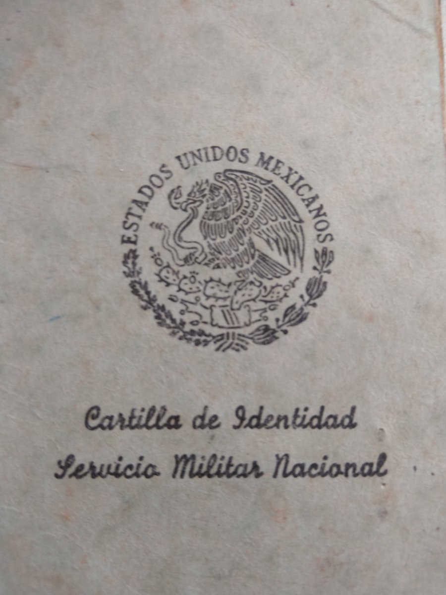 #ServicioMilitarNacional ¿En que año hiciste #JuramentoALaBandera? ¿Qué protocolo se sigue actualmente? #AnticipadosYRemisos orgullosamente #Clase1961 <a href="/SEDENA/">Sedena C Cappannelli</a> #55BatallónDeInfantería #34ZonaMilitar <a href="/vidalrussi/">humberto vidal russi</a> <a href="/GorocicaMoreno/">amor a mexico</a> <a href="/fermin_carrillo/">Fermín Carrillo</a> <a href="/Pepecasti/">Jose Castillejos</a> <a href="/mapachestec/">@MAPACHESTec</a> <a href="/wilbertgigio/">Wilbert Gigio</a>