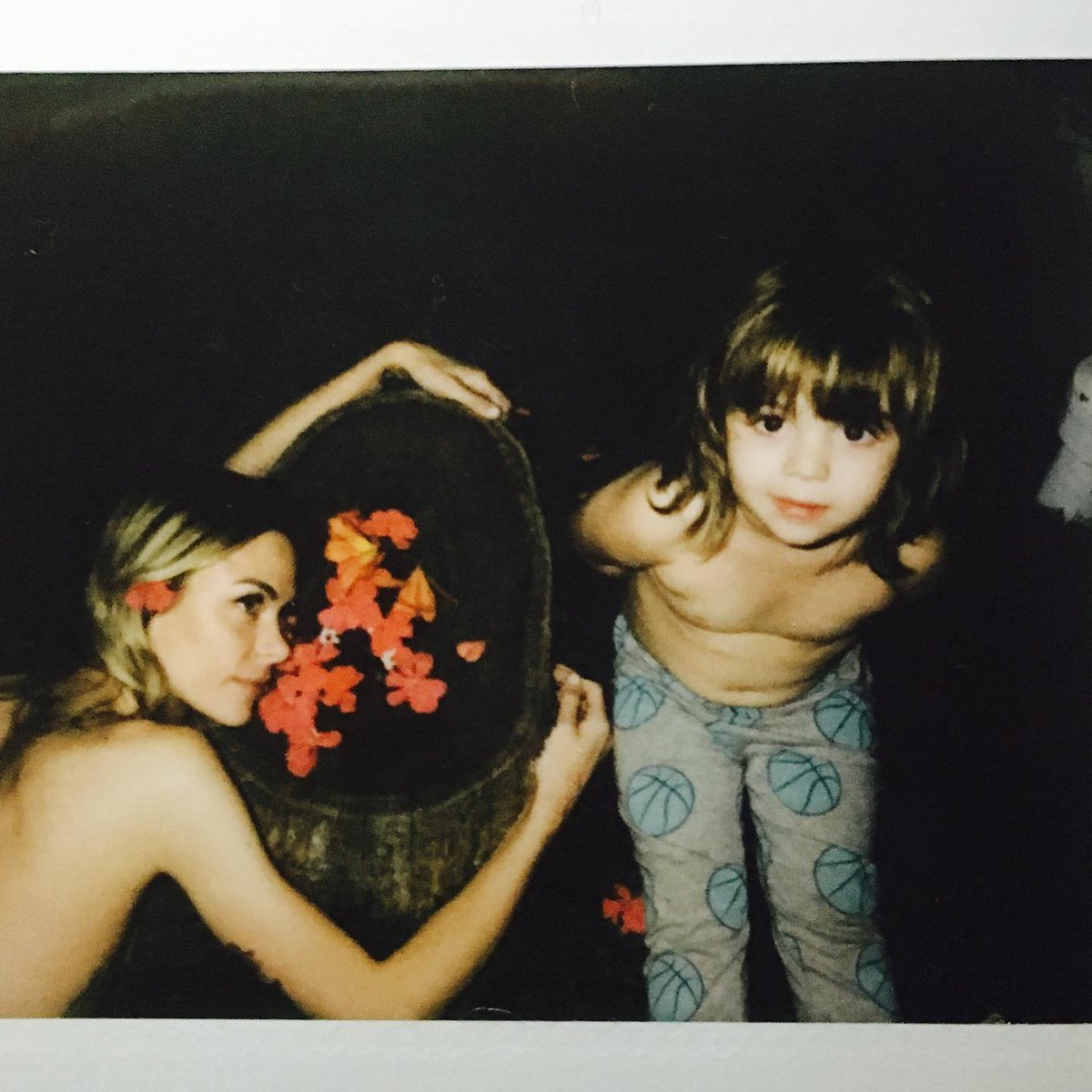 Jaime_King's tweet photo. All that I am and all that I love 💕 #myboys #jamesknight #leothames #film https://t.co/6KBZw0XGyX