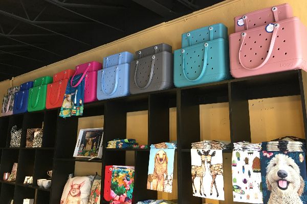 UptownOnMain's tweet photo. Mother's Day is Almost Here! - https://t.co/jeNHTXBncl https://t.co/q4bSSN2A3l