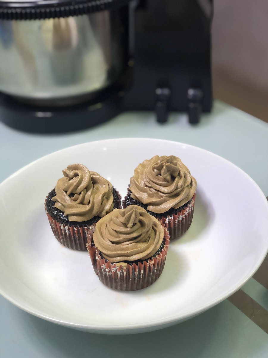 So i made these chocolate goodies🥰🥰 looks yummy, tastes yummier

@Eats_N_Treats_ 
#chocolatecupcake
#yummy
#ibadan