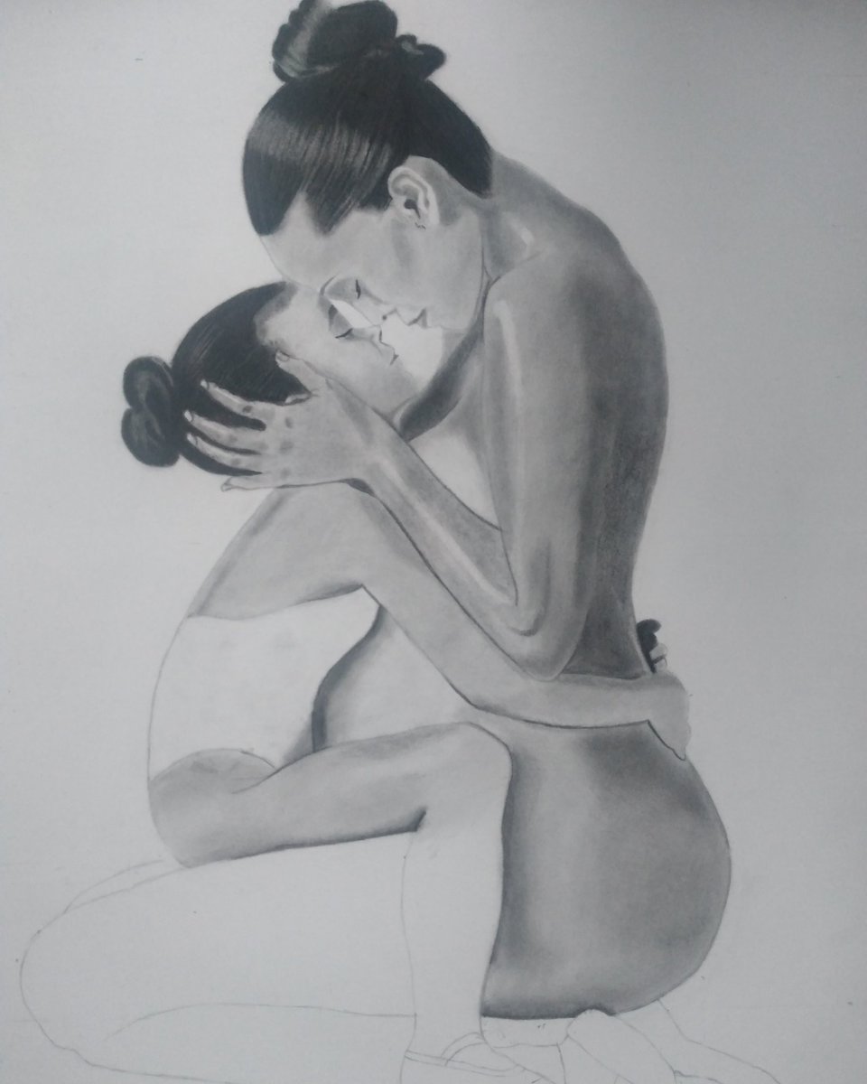 Funmilion1's tweet photo. We long to embrace our loved ones but this pandemic has prevented this. There is a hope of embrace when all this is over.

Work in progress

Graphite and charcoal 
strathmore paper
11" by 14"

#portraits #artist #artwork #pencil #pencildrawing #motherandchild https://t.co/0cRpVgavyd