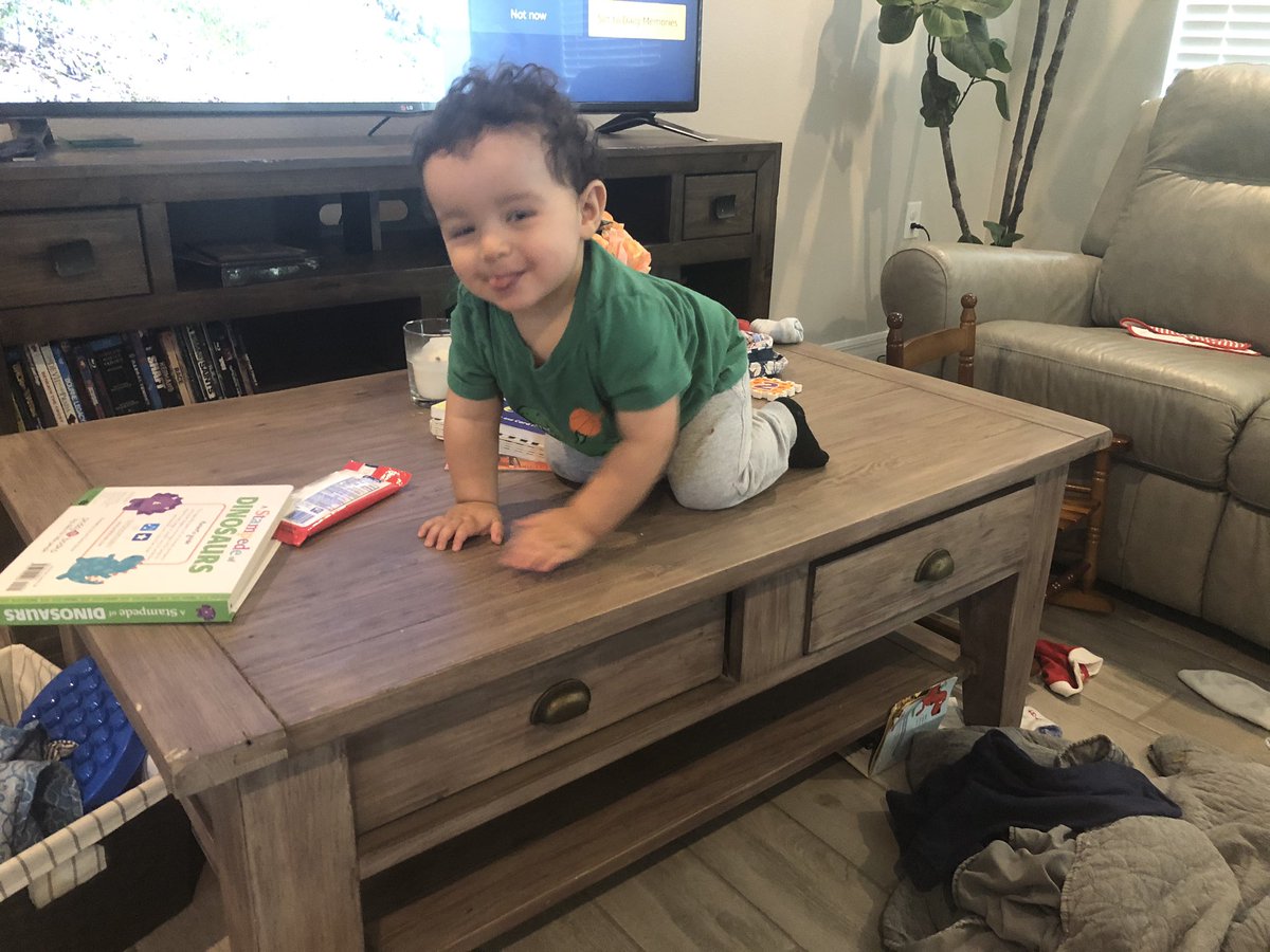 AmarisCastillo's tweet image. We are climbing on coffee tables now. That’s what we’re doing. Someone please come save me from him. #QuarantineParenting