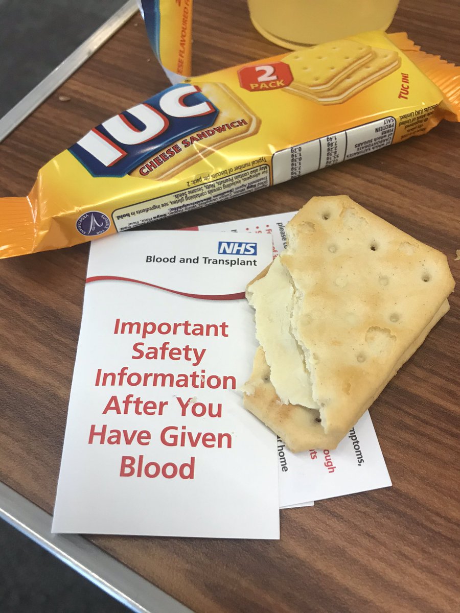 VixDraisey's tweet photo. If squeamish old me can do this, anyone can! @GiveBloodNHS #giveblood #nhs #blood #NHSheroes #NHSThankYou https://t.co/URU2qx5MTj
