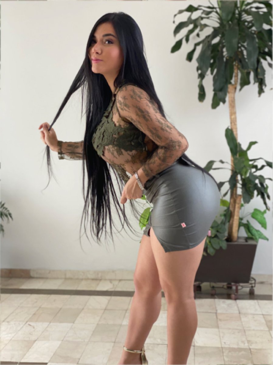 ashleycarolps's tweet photo. Like si eres fanático al pezon ROSA 💕
Que te gusta de cada foto 👀los leo 😈💕 https://t.co/Y9kHcpy0av