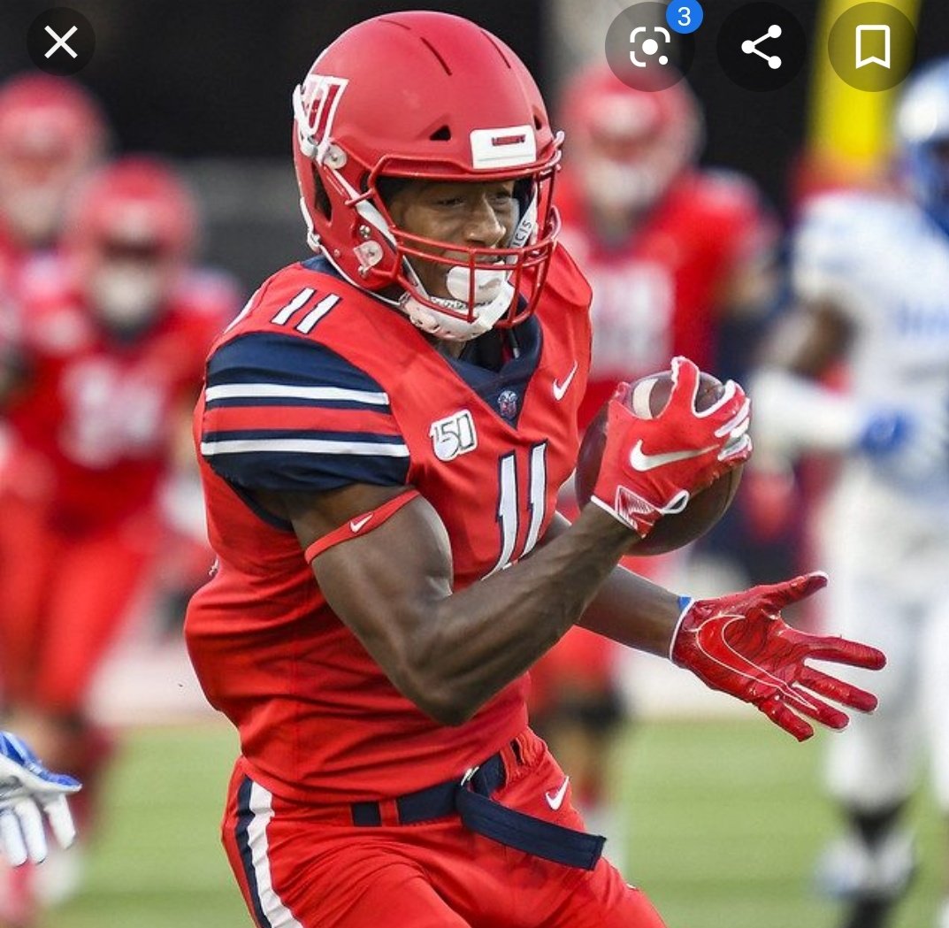 ThaGoat77's tweet photo. #AGTG Blessed To Receive An Offer From Liberty University #RiseWithUs @CoachSamGregg @CoachTCaso @JuCoFootballACE https://t.co/6Mr2vbHToV