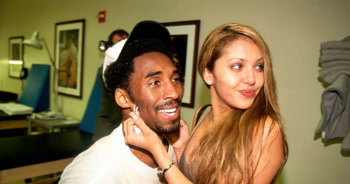yoliethegreat's tweet photo. sending lots of love to Vanessa Bryant on her birthday today 💛 https://t.co/HHvu1NNuWD