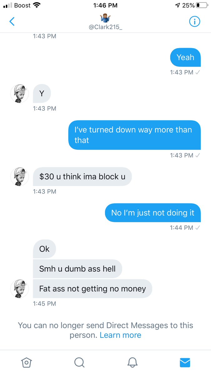 bbwqueenbee's tweet photo. So this fucker omg I’m dying laughing. Too funny but anyway he’s mad because I won’t send him $30 to turn around and pay me $300. So instead of being mature and saying ok and leaving it alone he goes and calls me dumb and fat. 

Bitch please I’m gorgeous and I’m not fat I’m phat https://t.co/NHnE1MOmES