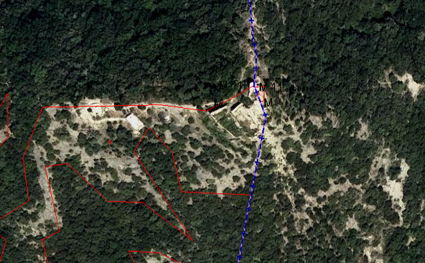 Font_Pau's tweet photo. Després d'algunes rèpliques, vinc a deixar proves del que dic perquè no se'm titlli de mentider o falsejador. Dit això, visca la Vall d'Hostoles. 

La foto és una captura del cadastre, podeu mirar-ho vosaltres mateixos:
https://t.co/SKWFduiKcb

I dono l'etern debat per enterrat:) https://t.co/dsLAbYBVYo
