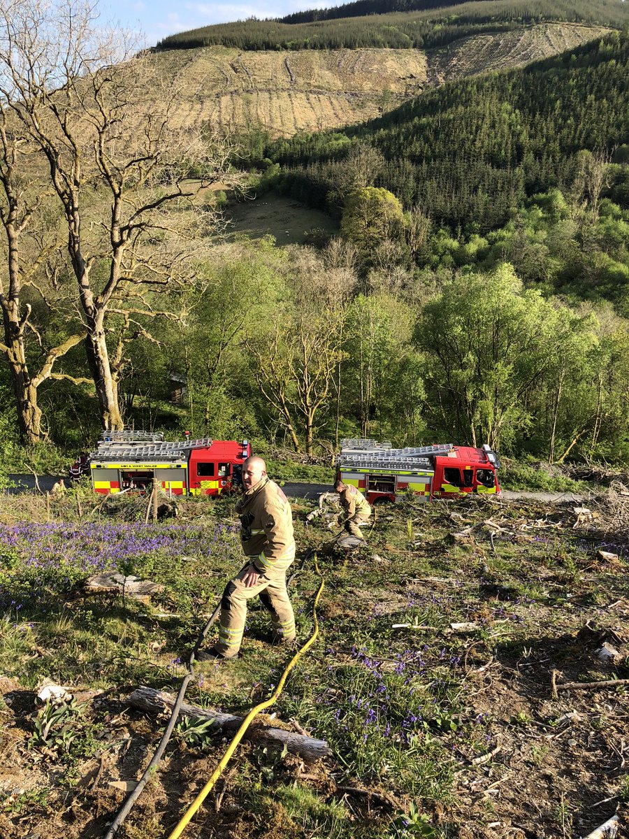 Llandod Fire (Stn 13) tweet media