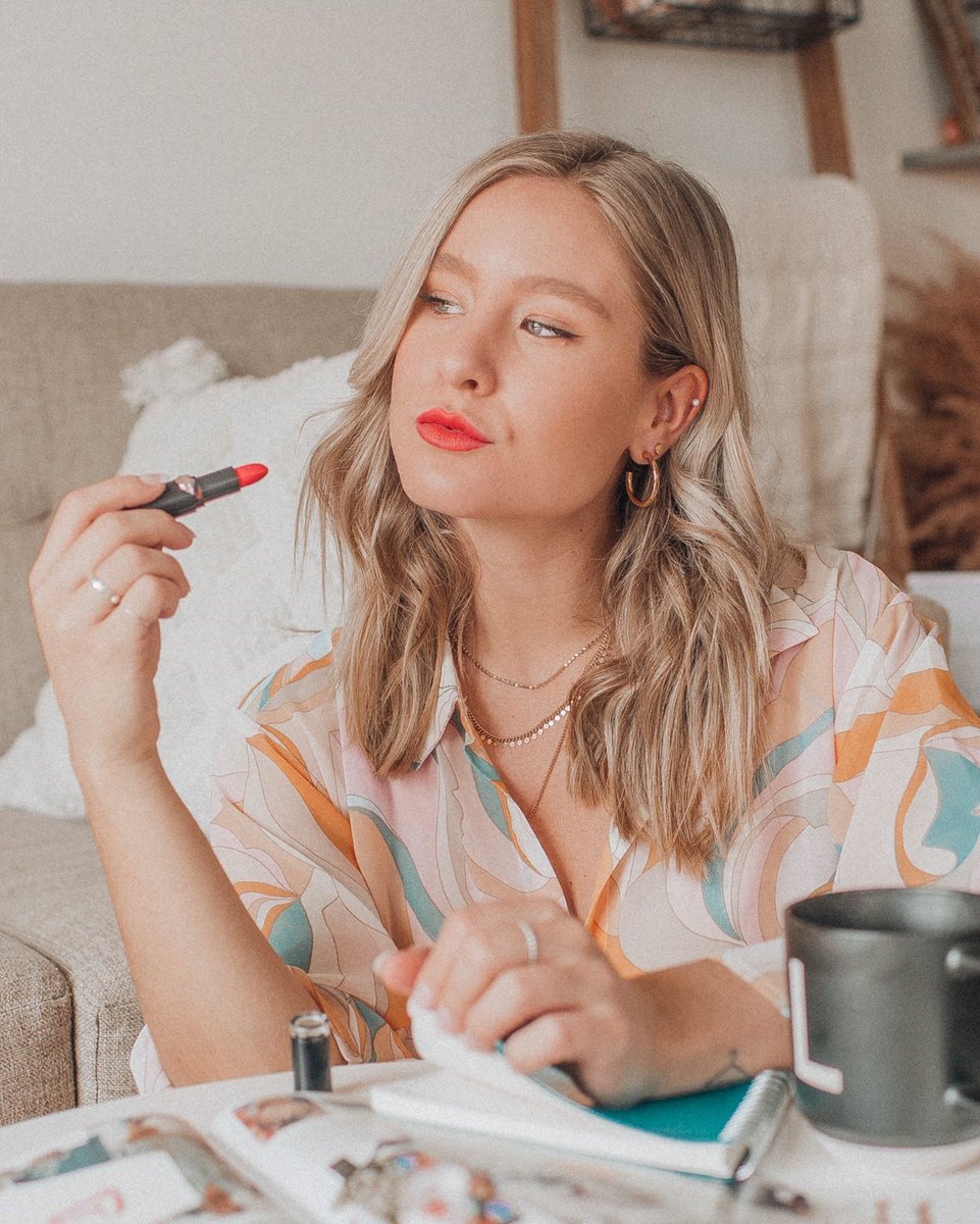 wetnwildbeauty's tweet photo. Add a little pop of a red to brighten your day πβοΈ #wnwSlayAtHome
Product Feature: Mega Last Matte Lip Color - Red Velvet
πΈ: @lisamarieprang
Get it, girl:
@Walmart
@Target
@Amazon
@Walgreens... and ALWAYS at https://t.co/DfcILGjYdk
#wetnwild #megalast #MegaLastLipColor https://t.co/61ihohR7JG