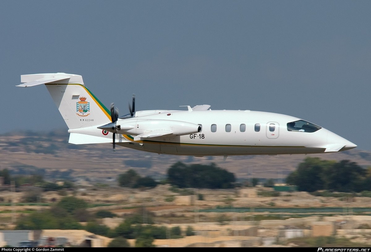 ItaSouthRadar's tweet photo. Il Piaggio #P180 Avanti II della Guardia di Finanza GF-18, registrato come #MM62248 e volo #I2248, è in fase di approccio all'Aeroporto di Cagliari.
https://t.co/DPGj5YBzS2 https://t.co/q64IztYulG