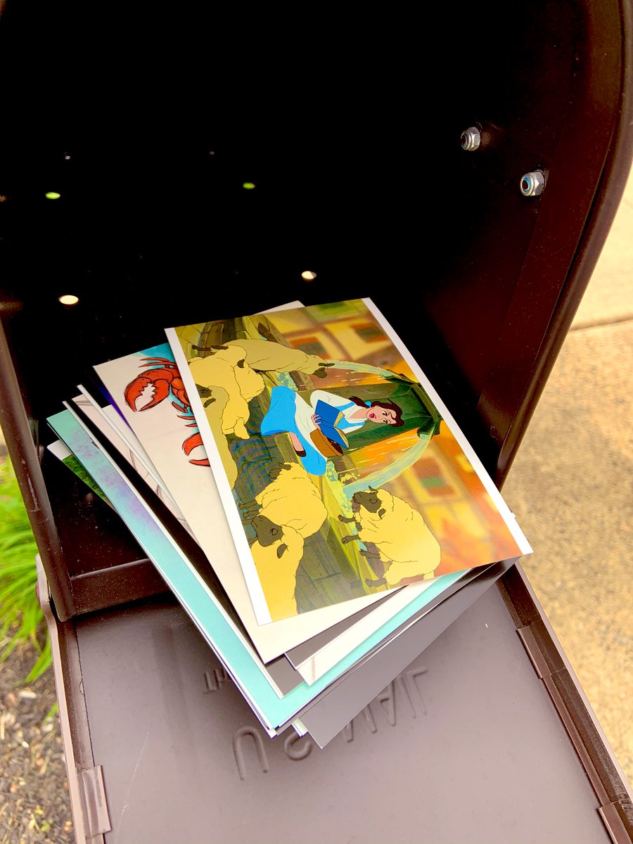 Sending out some cute Disney postcards to my students! ❤️ #missyouall <a href="/CBBridgeValley/">Bridge Valley Elem</a>
