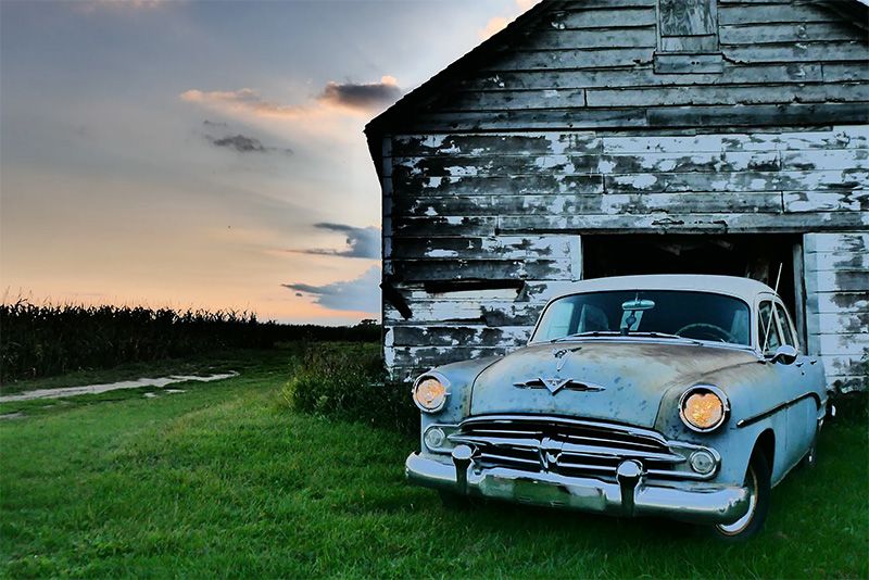 RoadMuscleRadio's tweet photo. In Ep. 6, #DerekBieri, "A Guy" from youtube's phenom Vice Grip Garage talks risking your ever-lovin' sparkolatin' life to resurrect wrecks. Plus news on electromods, the post-Covid19 auction world, and tips for buying online. https://t.co/i51UmBikXS #hotrods #ViceGripGarage https://t.co/PVGgInax9w