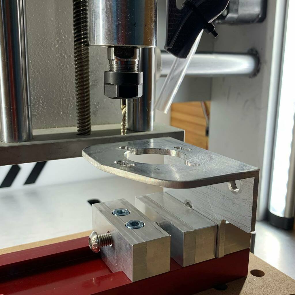 WinstonMakes's tweet photo. Seems legit. ⠀⠀⠀⠀⠀⠀⠀⠀⠀
#Carbide3D #Nomad883 #CNC #instamachinist #Fusion360 #cncowners #cncmachining #digitalfabrication https://t.co/n8Kl9AqRt5 https://t.co/MUWOVLSrIc