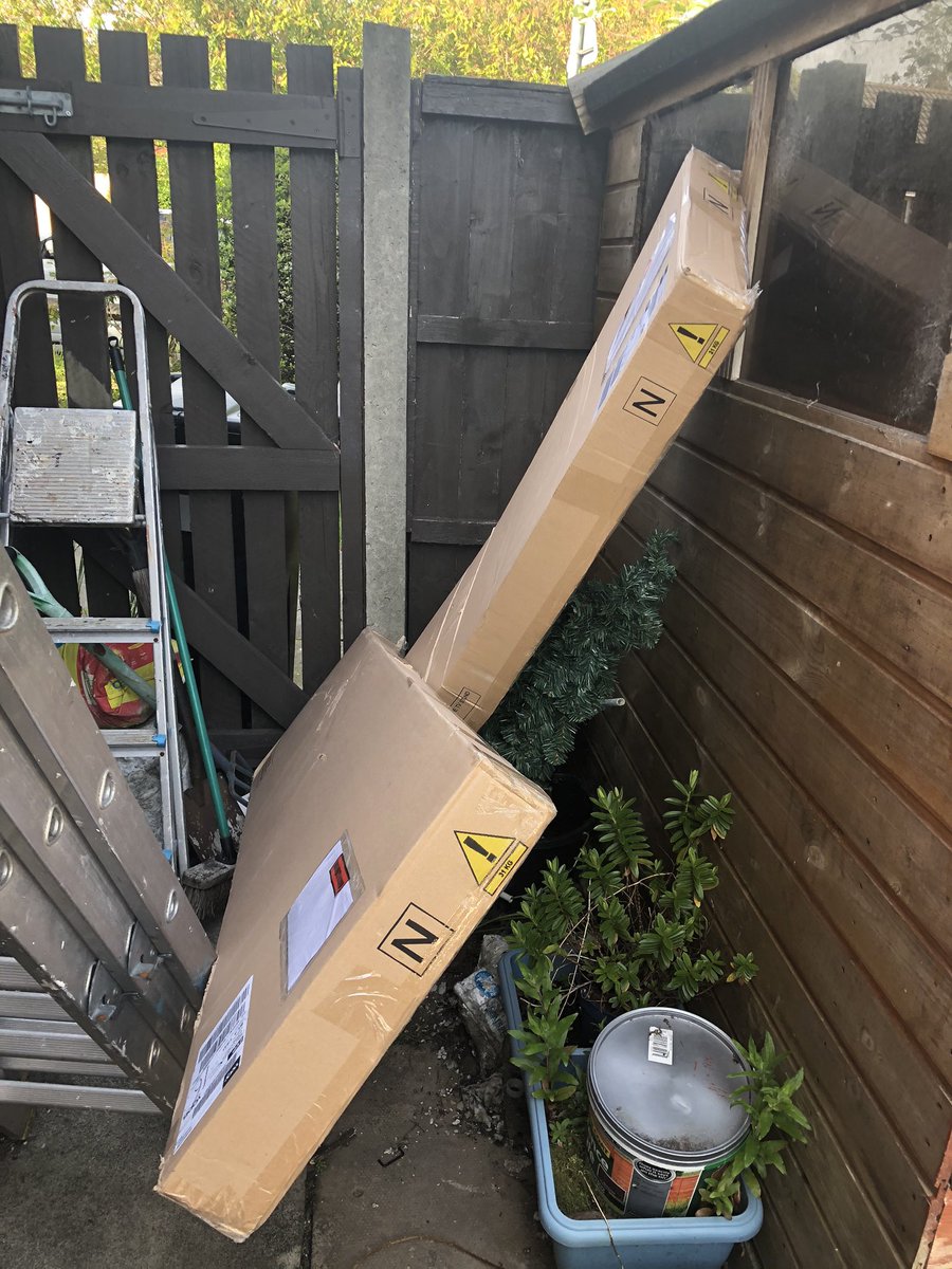 Love receiving my parcels like this worth £250 <a href="/YodelOnline/">Yodel by InPost Delivery Network</a> I’m very shocked and definitely not a happy customer