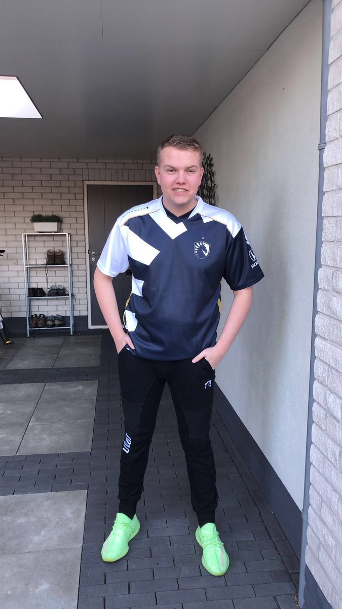 Surgical Goblin tweet media