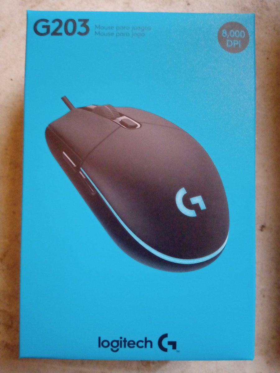 LaloHikari08's tweet image. Hoy llego mi nuevo mouse, que es para reemplazar el que tenia y que estaba empezando a fallar, funcionando al 💯 #logitech #logitechG203