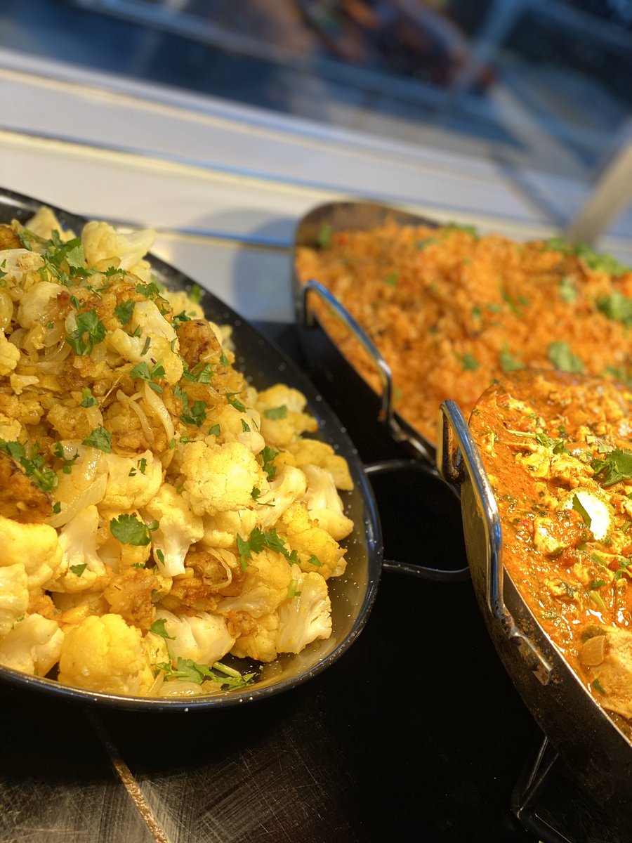 Corona or no corona we keep on grindin! Provide the most delicious food... Maple and Chilli glazed belly pork and bits <a href="/BaxterStorey/">BaxterStorey</a> #HiltonMeats