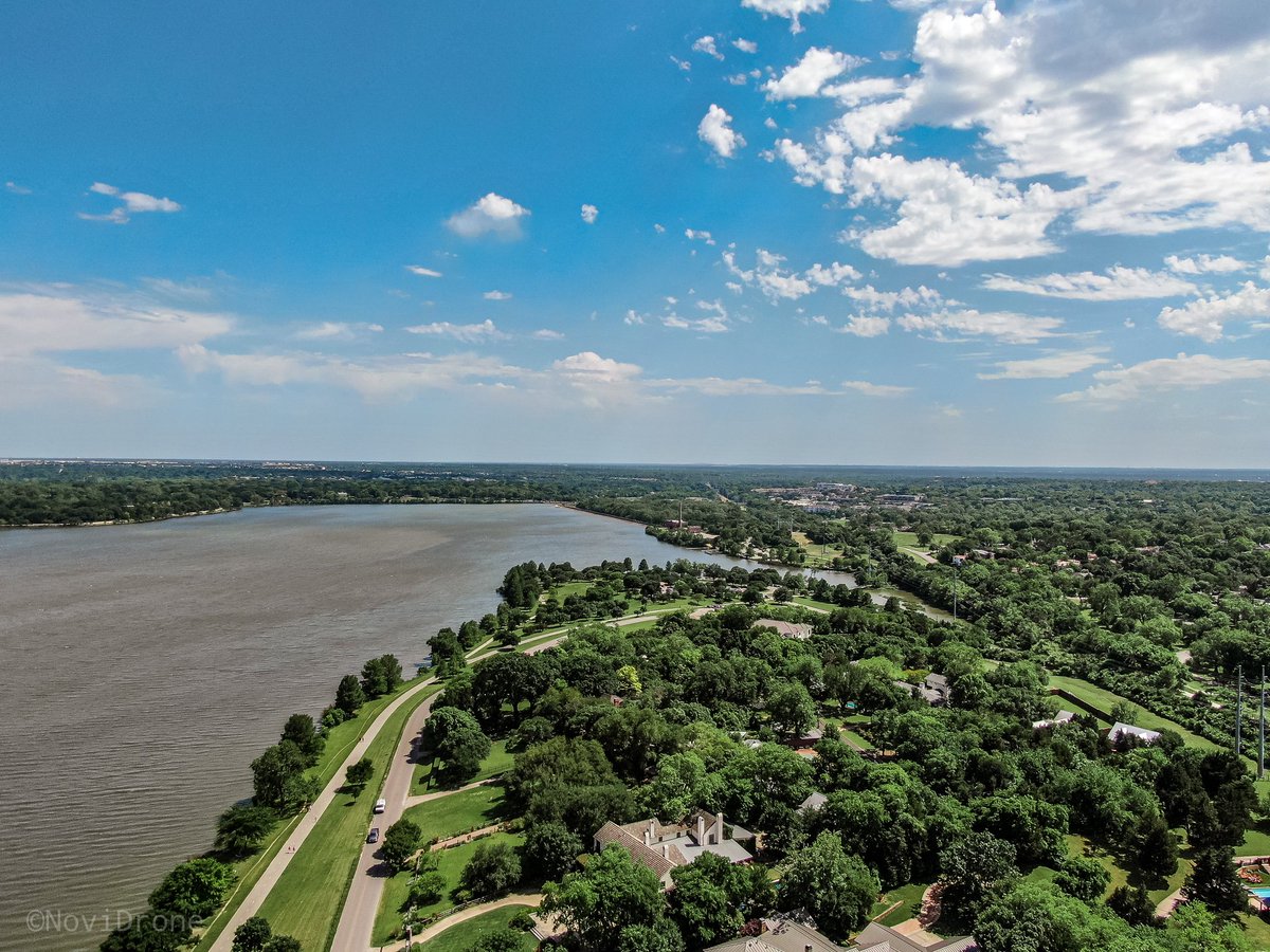 A view from White Rock Lake.
.
.
#Droneshot #skyscape #landscape #greenscape #cloudy #WhiteRockLake #dronephotography #droneoftheday #droneofficial #dronefreestyle #mavic2zoomphotos #mavic2zoom #mavic #mavic2zoomdrone #Dallas