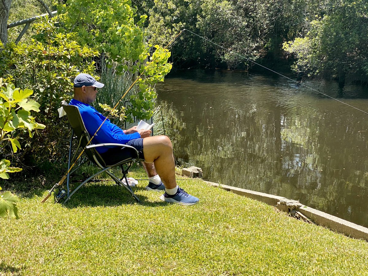 ChefKevinBelton's tweet photo. No luck fishing so far today but I’m workin real hard at it😂 #fishin #workinhard #tryingtocatchdinner #herefishyfishy #covischronicles https://t.co/em3MCYZmgG