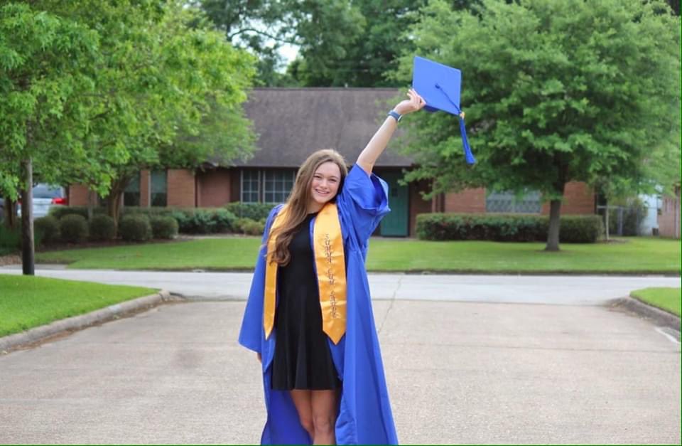 MKCHSNews's tweet photo. MKCHS 2020 Senior Spotlight - Mallory Mankin. Mallory will be attending Texas A&amp;M College Station, where she plans to study Biomedical Sciences. https://t.co/Ig0qesH1Fh