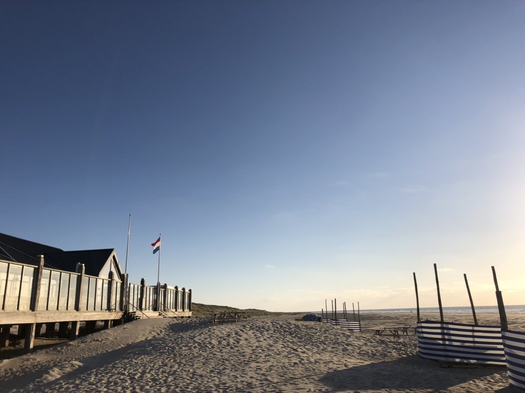 Dit is wat je noemt vrijheid! 🌞 #vlieland #paradise #island  Welkom bij ‘t Badhuys!