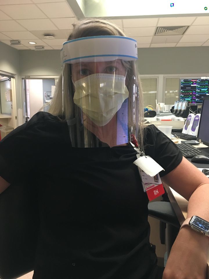 Local12's tweet photo. Heather Earls is an ICU nurse at UC Medical Center in Cincinnati

Send us photos of "Nurses We Love" via ChimeIn: https://t.co/xbFwYtqBzJ https://t.co/MEDIS2QVkr