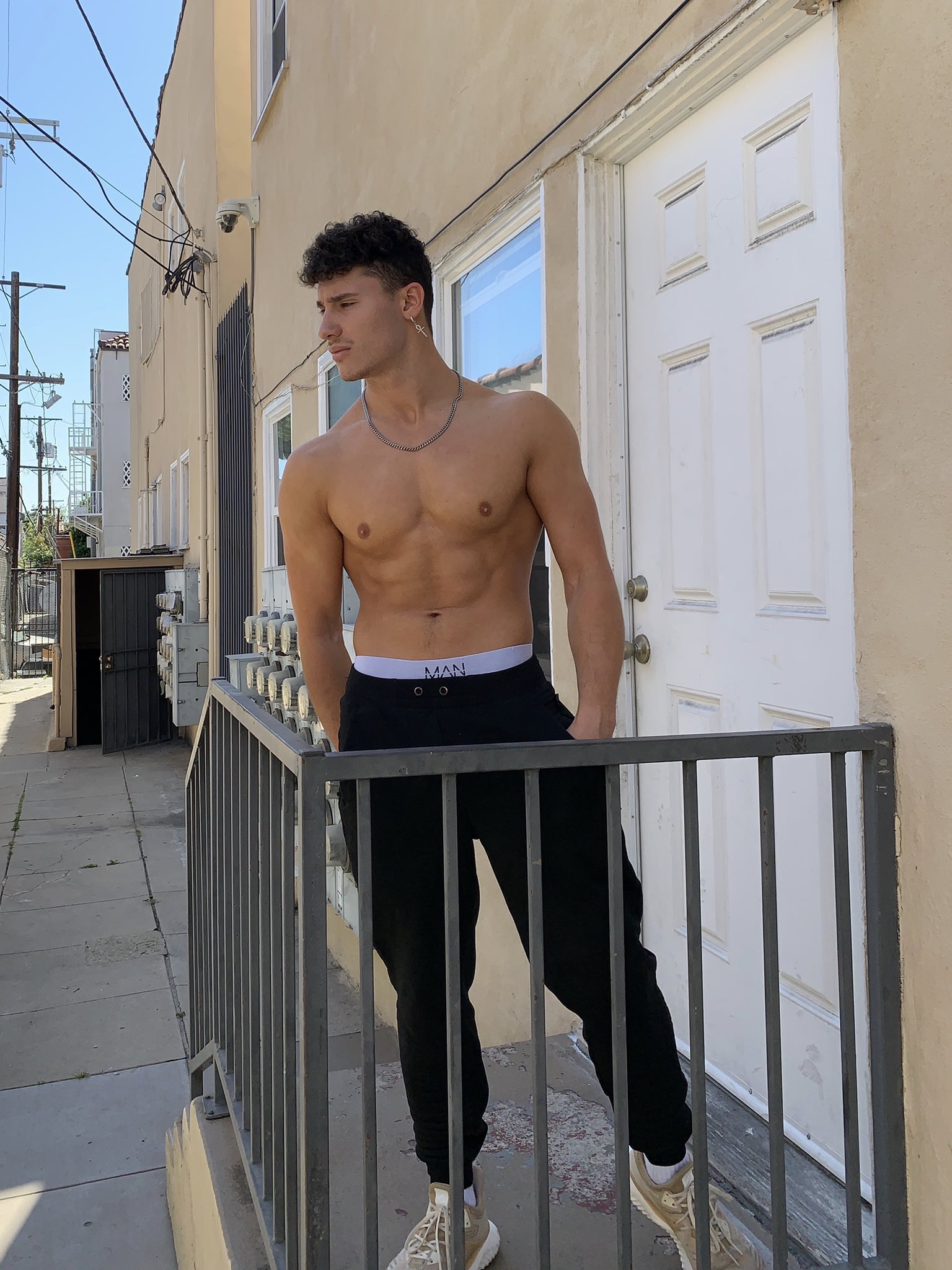 Is Mckinley Richardson'S Onlyfans Worth The Hype? - 0jpyspc
