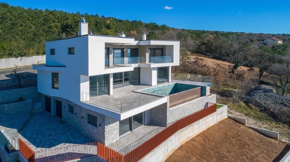 PanoramaScoutin's tweet photo. #Luxusvilla mit offenem #Meerblick und #Infinitypool, Region #Rijeka, #Kroatien 

🌴 https://t.co/Sm2zXXTorI (H1391)

#Luxurious #Villa With Open Views Across The #Sea, Rijeka Surroundings, #Croatia 

🌴 https://t.co/HaRTKuDMOb
 
#seaview #properties #luxuryrealestate #immobilien https://t.co/PB4OzSnroj