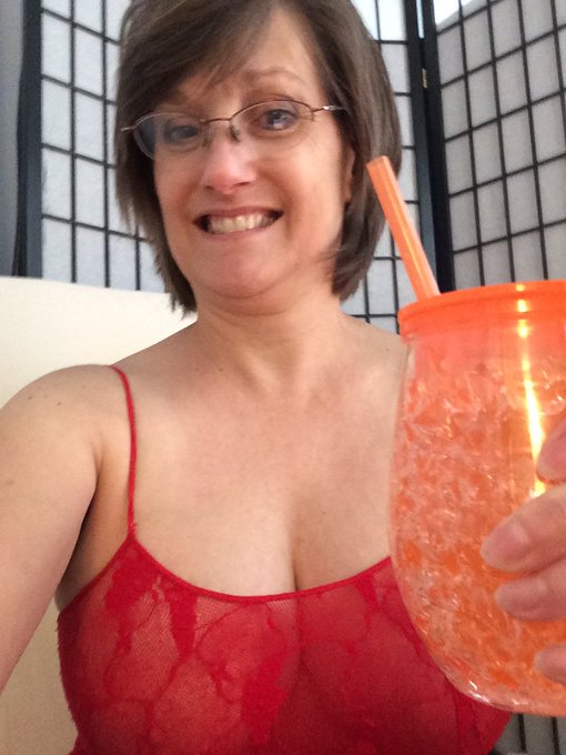 Let the afternoon festivities begin! https://t.co/C9worTGtWR #milf #liveonstreamate https://t.co/jPl<a href="/tag/liveonstreamate"class="tags"><span>#liveonstreamate</span></a><a href="/tag/milf"class="tags"><span>#milf</span></a>