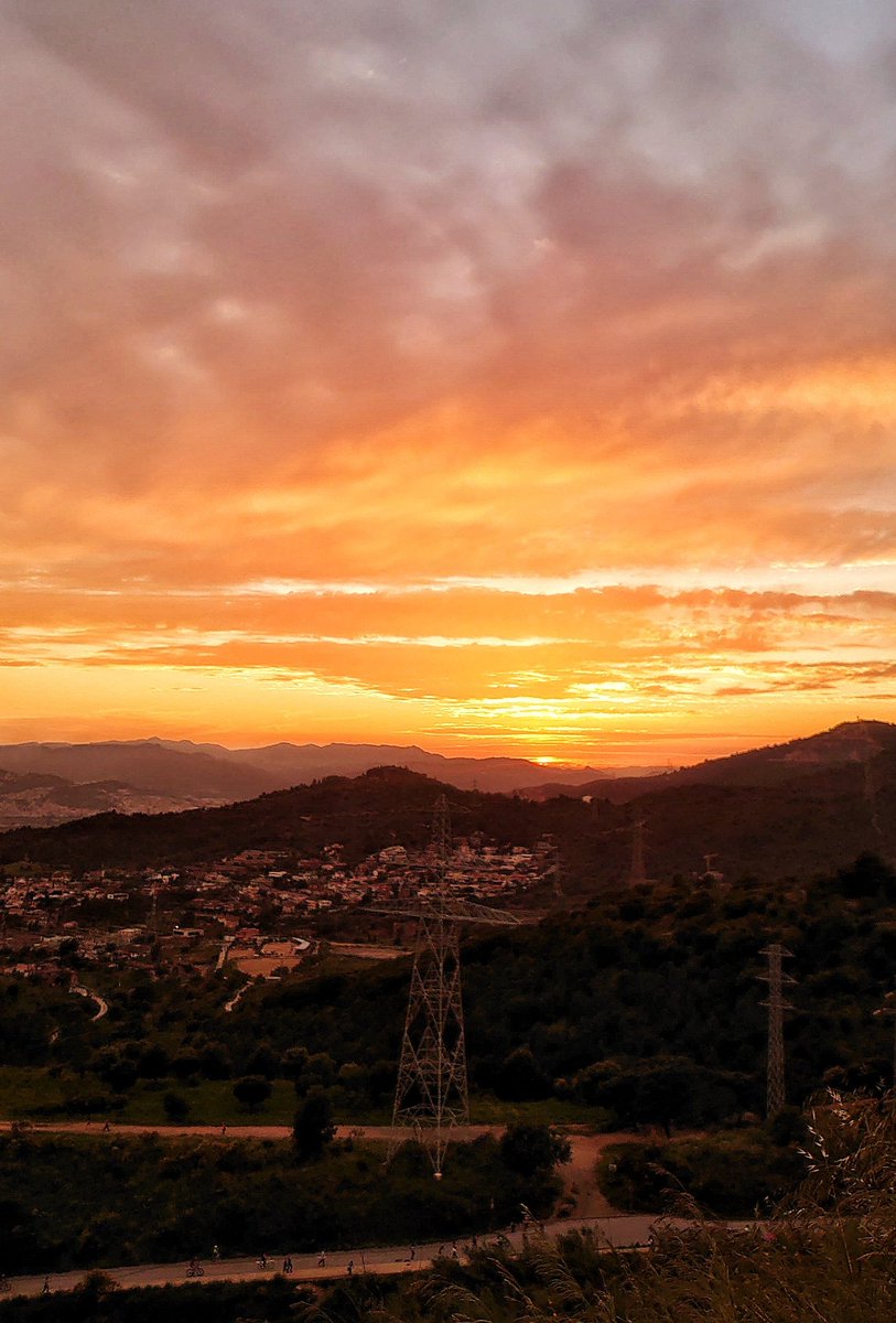 Un poco más libre @Salomon_Spain.