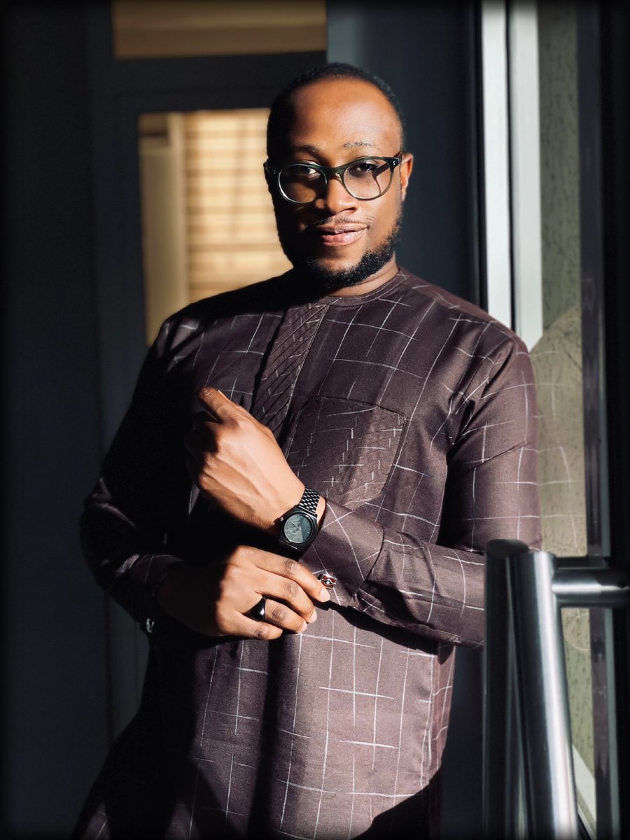AtoKwamina_'s tweet photo. Let me join this one tooo!!!! #FineFanteTwitter https://t.co/bcXnWJimb4