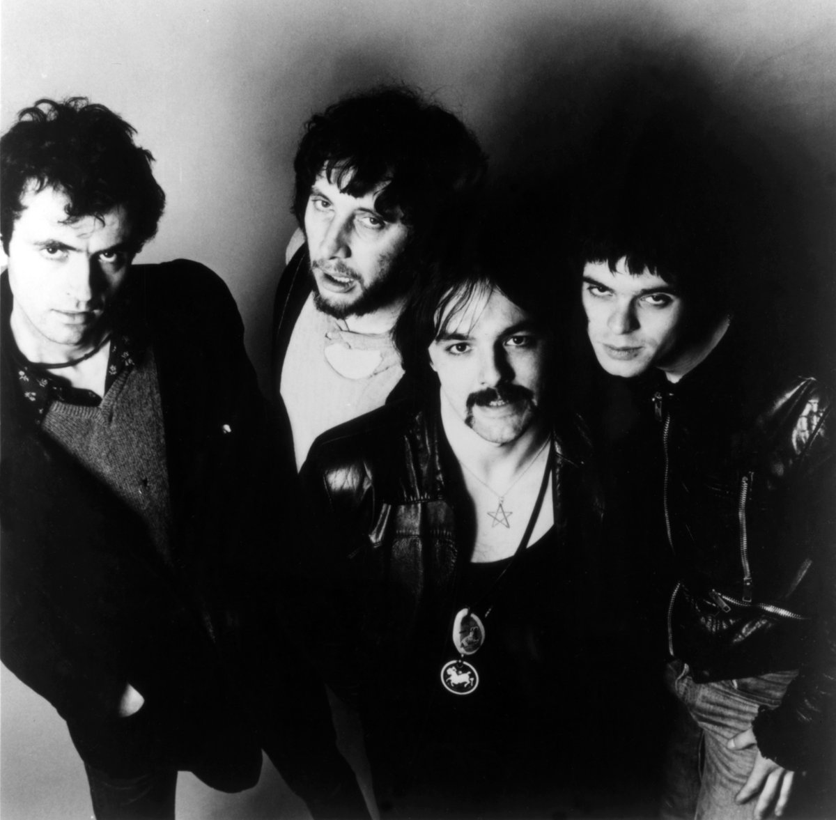 FromTheVaultCA's tweet photo. Some sad news today as Dave Greenfield, keyboardist for @StranglersSite has passed away at the age of 71. 😢

Share your favourite Dave Greenfield / The Stranglers memories or song below 👇🏼❤ https://t.co/dnE3Q6FDq0